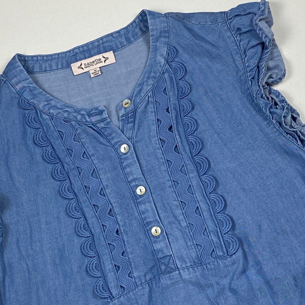 Nanette Lepore Tencel Chambray Ruffle Eyelet Blouse Sz M Blue Soft Feminine Top